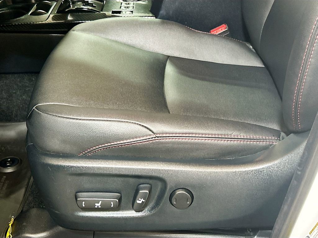 Used 2024 Toyota 4Runner TRD Off-Road Premium AWD/4WD image 17