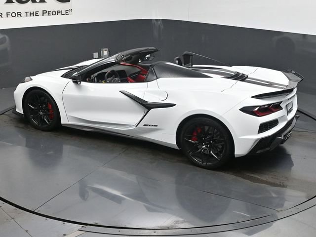 New 2026 Chevrolet Corvette Z06 w/ Stealth Interior Trim Package image 23