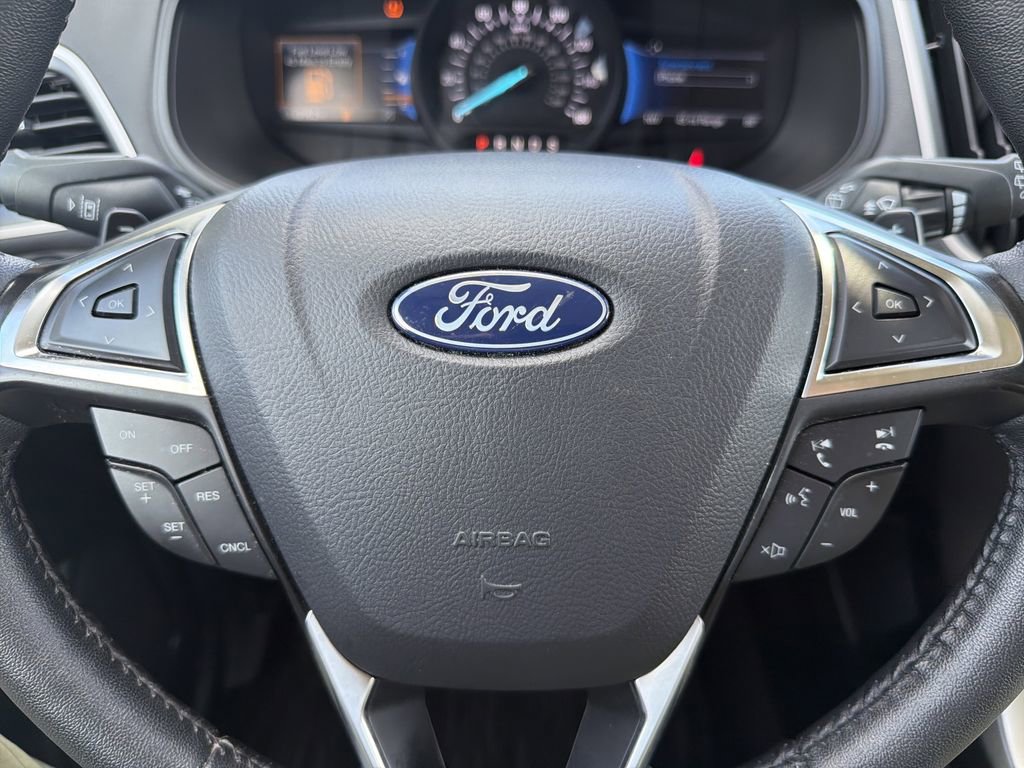 Certified 2024 Ford Edge SEL w/ Convenience Package AWD/4WD image 30