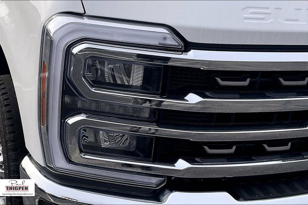 New 2026 Ford F250 King Ranch w/ Chrome Package image 15