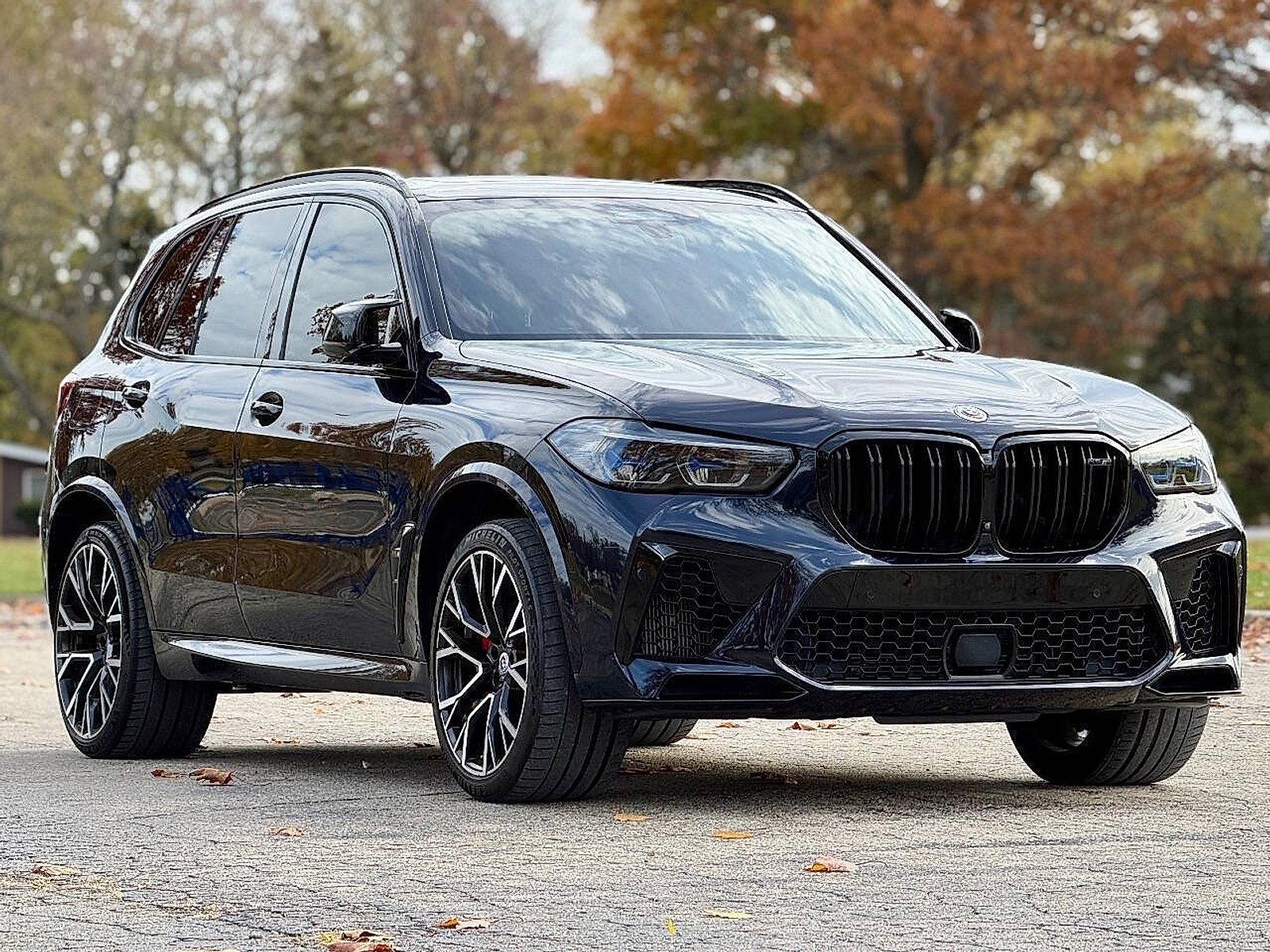 Used 2022 BMW X5 M w/ Competition Package 2 image 5