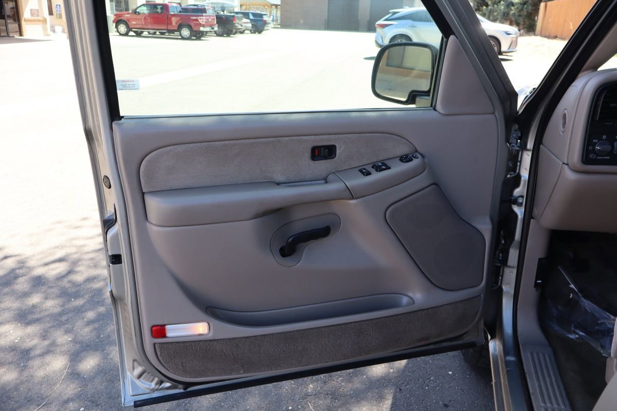 Used 2002 Chevrolet Silverado 1500 LS w/ Heavy Duty Suspension Pkg AWD/4WD image 23