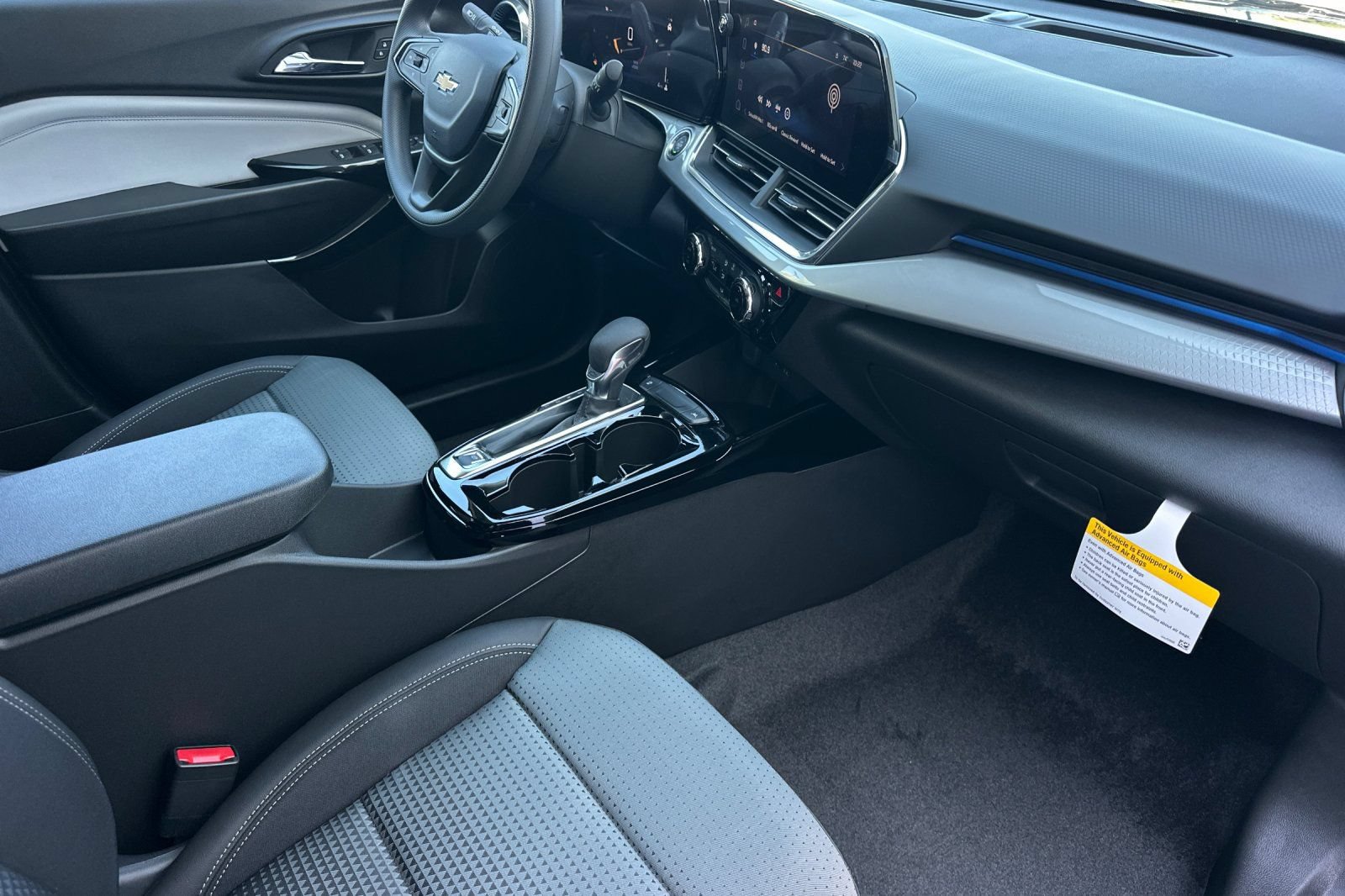 New 2026 Chevrolet Trax LT FWD image 16