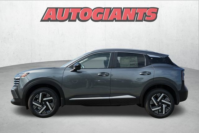 New 2026 Nissan Kicks SV image 4