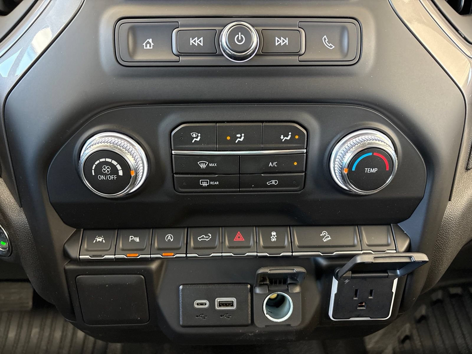 New 2026 GMC Sierra 1500 Pro w/ Pro Value Package AWD/4WD image 21