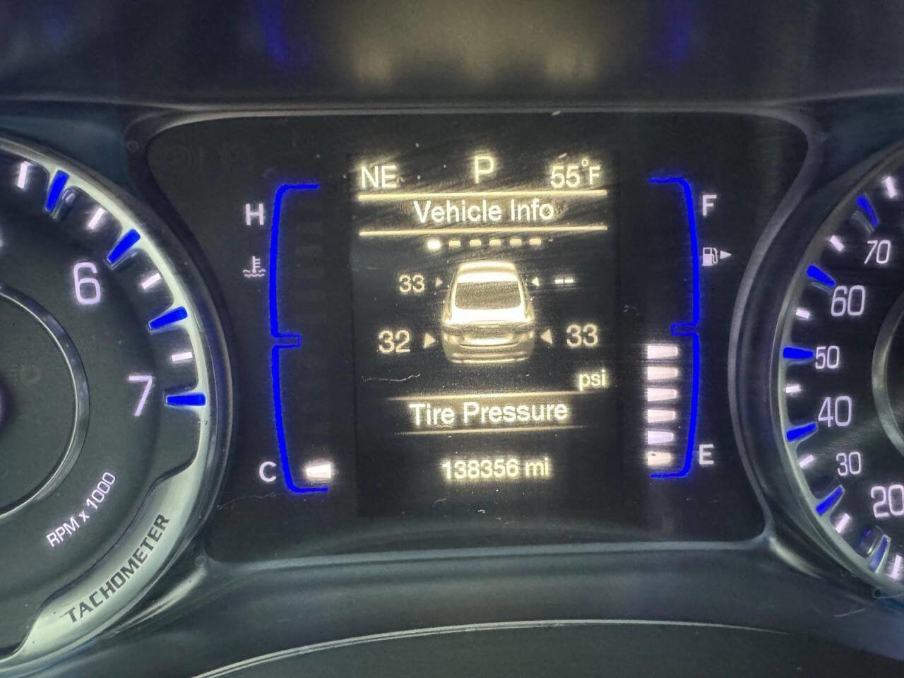 Used 2016 Chrysler 200 Limited image 19