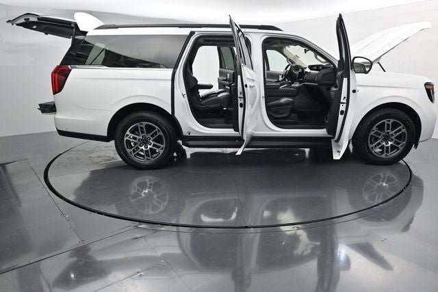 Certified 2025 Ford Expedition Max Active AWD/4WD image 48