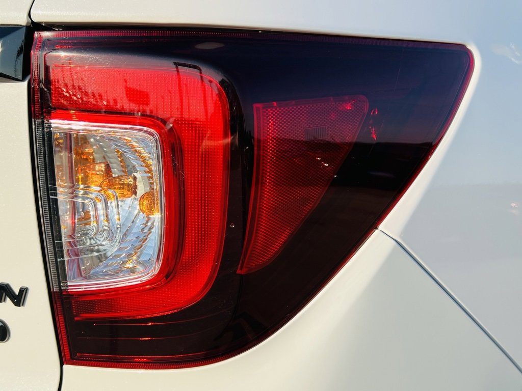 Used 2025 Honda Passport Black Edition image 11