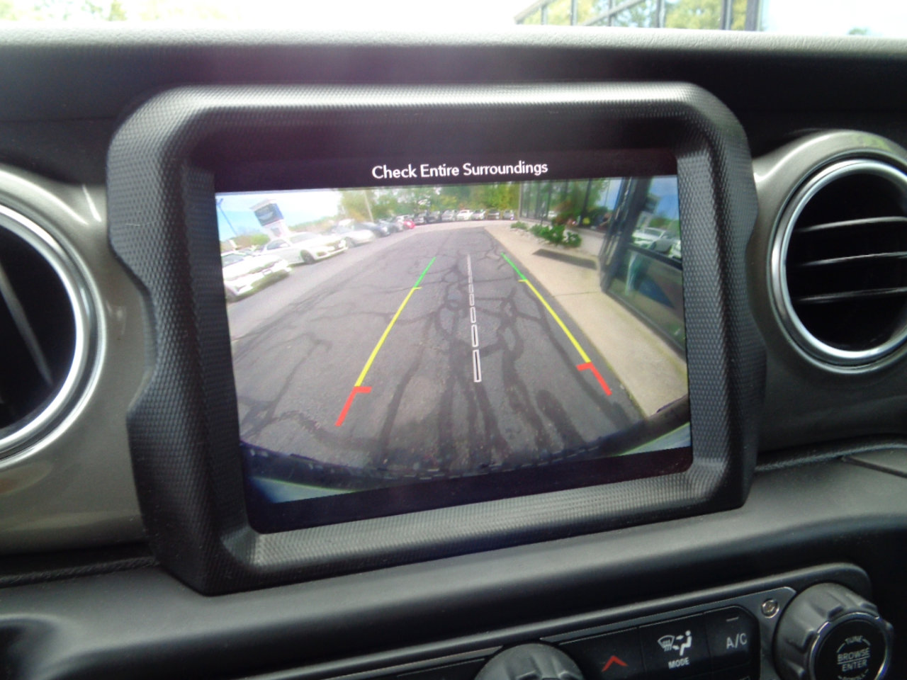 Used 2019 Jeep Wrangler Unlimited Sahara w/ Dual Top Group image 12