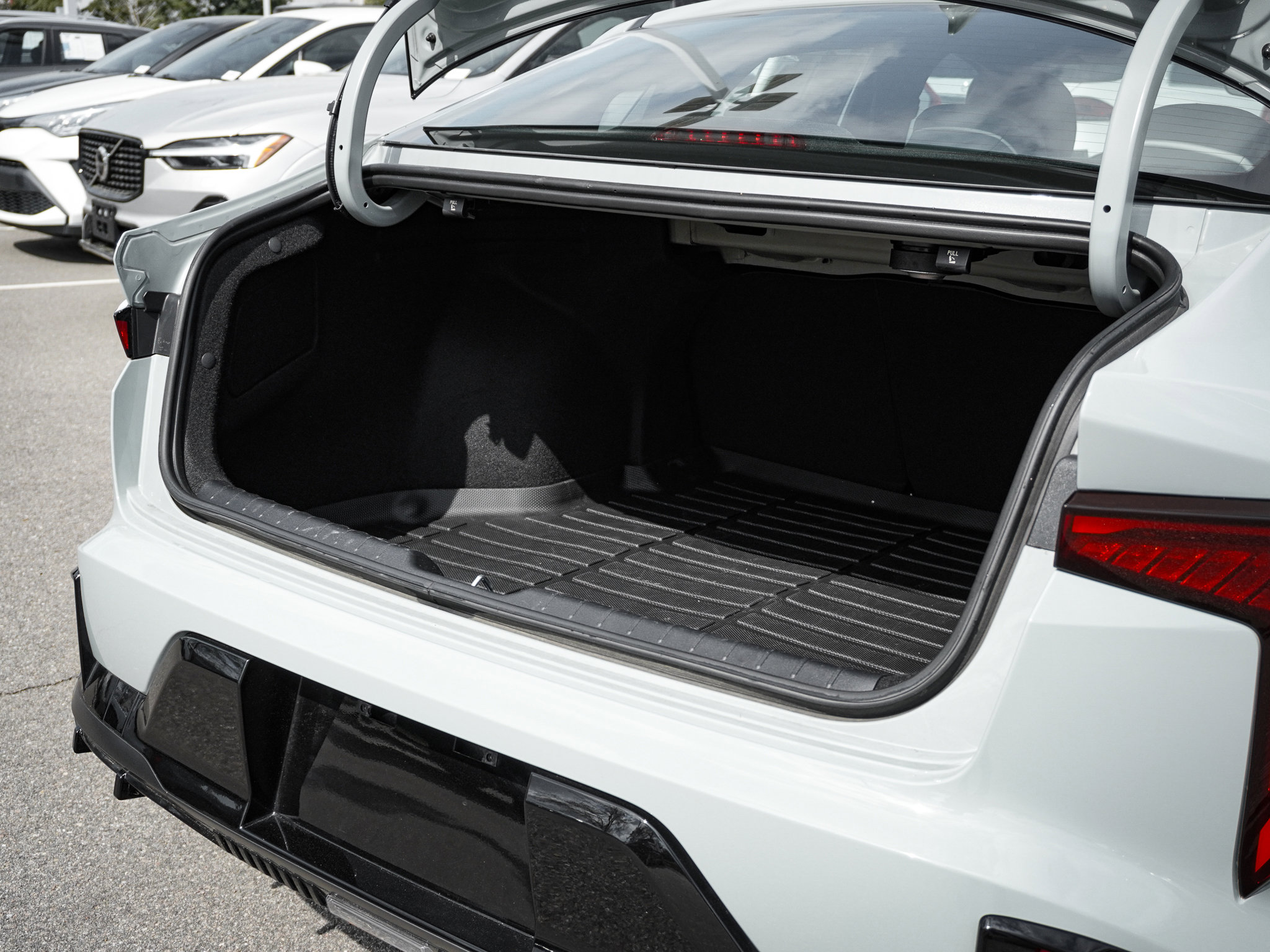 Used 2025 Kia K4 GT-Line w/ GT-Line Premium Package image 33