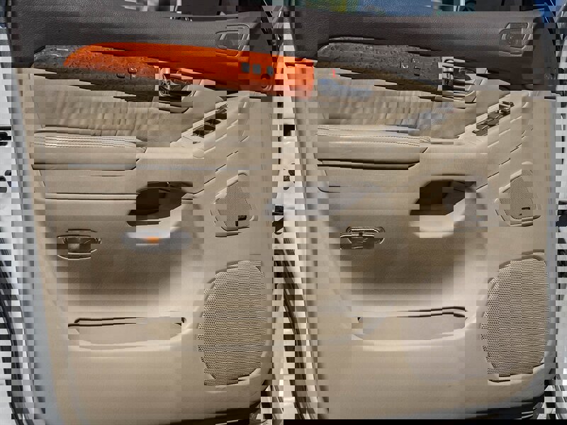 Used 2004 Lexus GX 470 image 28