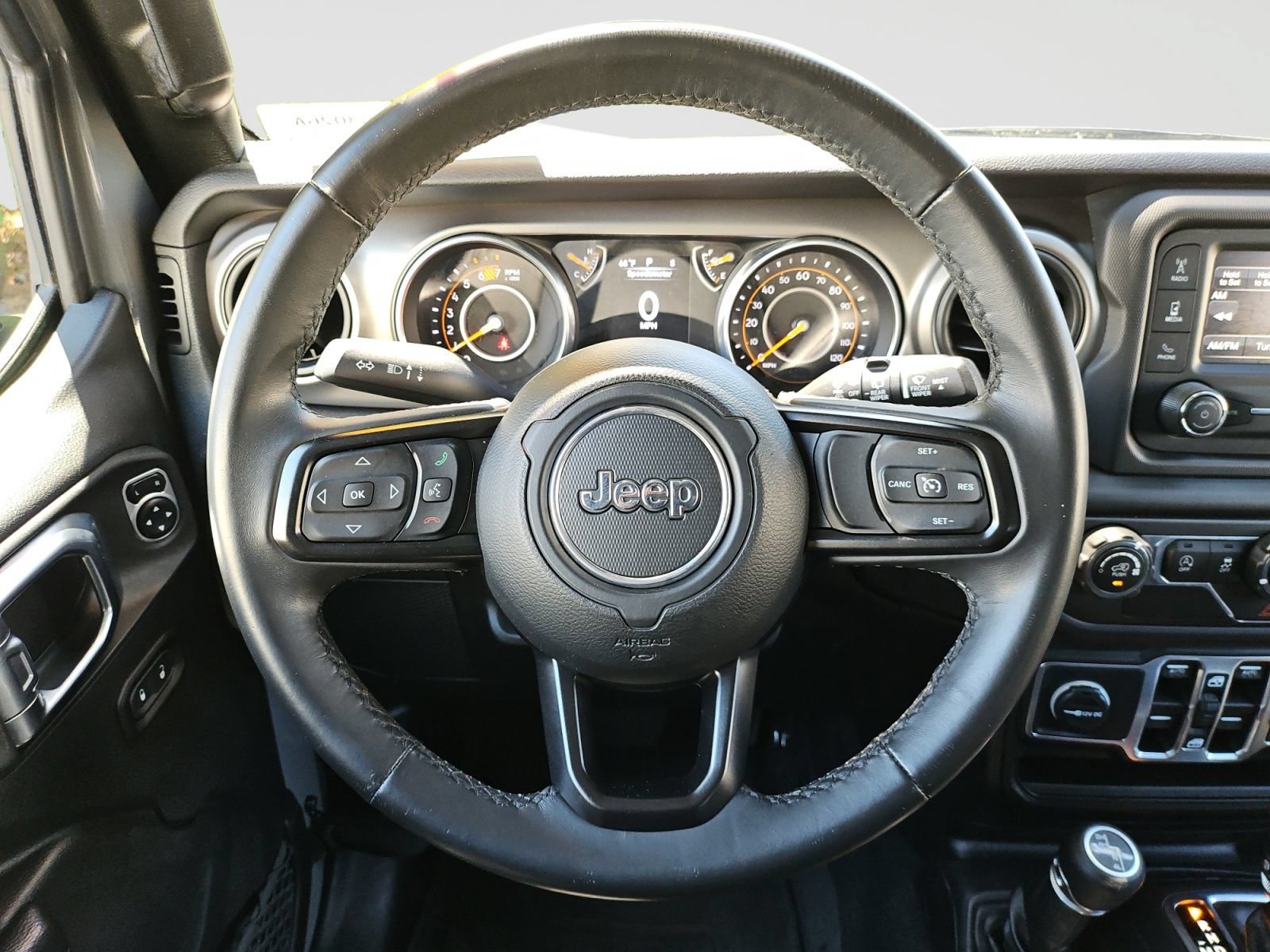 Used 2018 Jeep Wrangler Unlimited Sport S AWD/4WD image 42