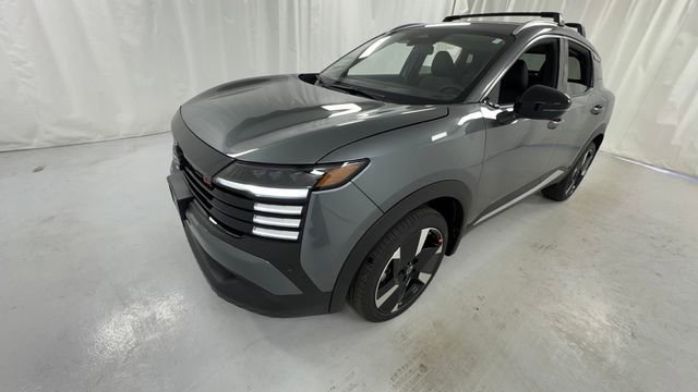 New 2026 Nissan Kicks SR w/ Cold Weather Package AWD/4WD image 7