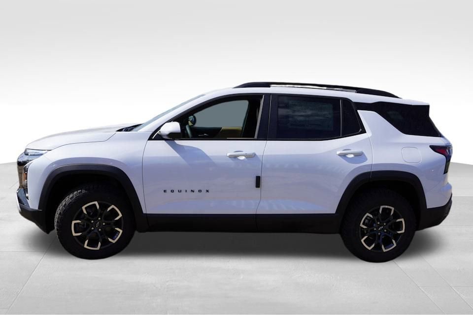 New 2026 Chevrolet Equinox ACTIV w/ Safety and Technology Package AWD/4WD image 6