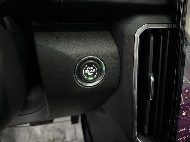 New 2026 GMC Acadia Elevation w/ Black Edition image 17