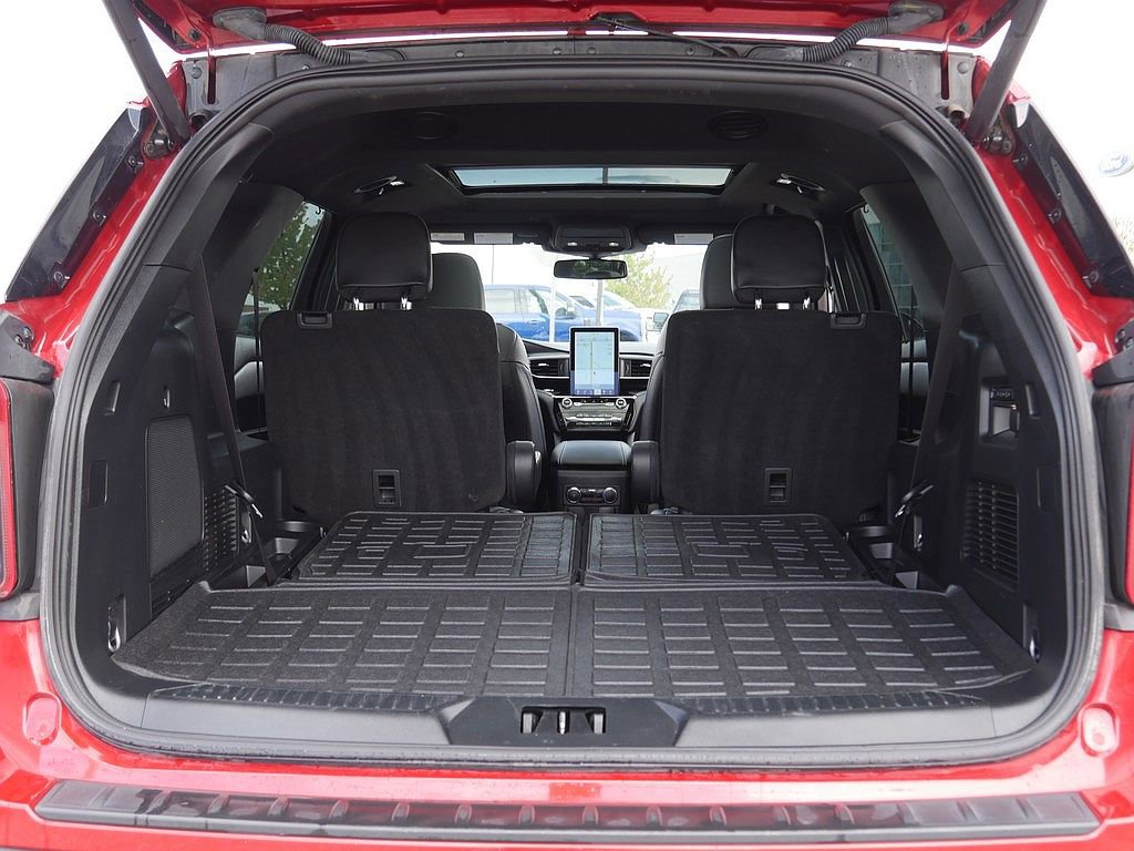 Used 2023 Ford Explorer ST w/ Equipment Group 401A AWD/4WD image 58
