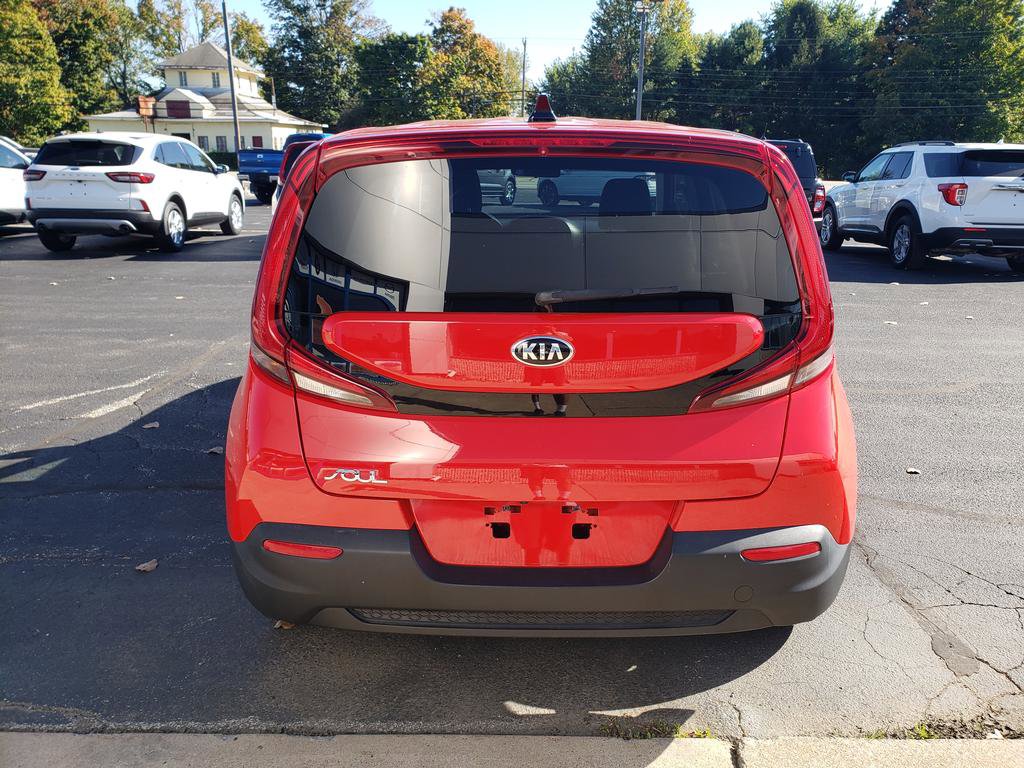 Used 2020 Kia Soul LX image 6