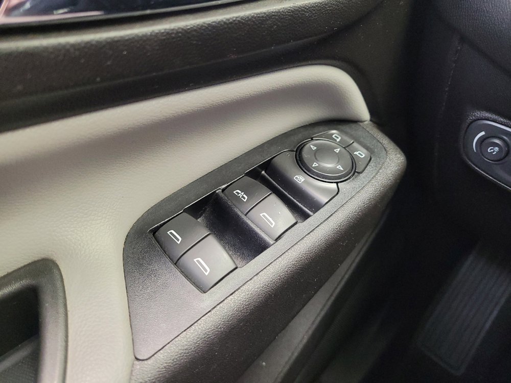 Used 2018 Chevrolet Equinox LS FWD image 27