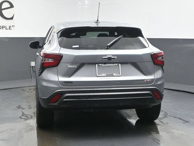New 2026 Chevrolet Trax RS w/ Sunroof Package FWD image 13