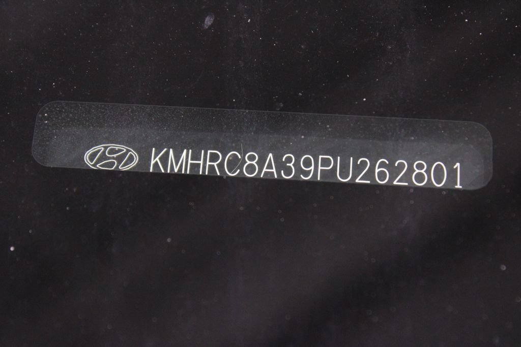 Used 2023 Hyundai Venue SEL FWD image 33