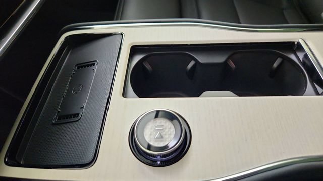 New 2026 Volvo EX90 Ultra AWD/4WD image 17