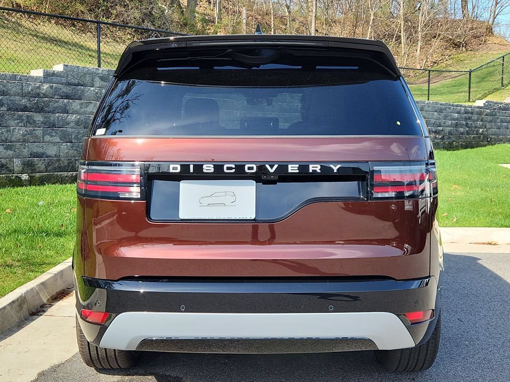 New 2026 Land Rover Discovery Limited Edition AWD/4WD image 7