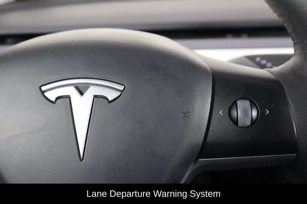 Used 2023 Tesla Model 3 Standard Range RWD image 10