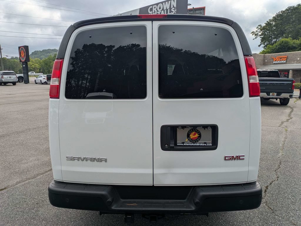 Used 2023 GMC Savana 3500 LS RWD image 5