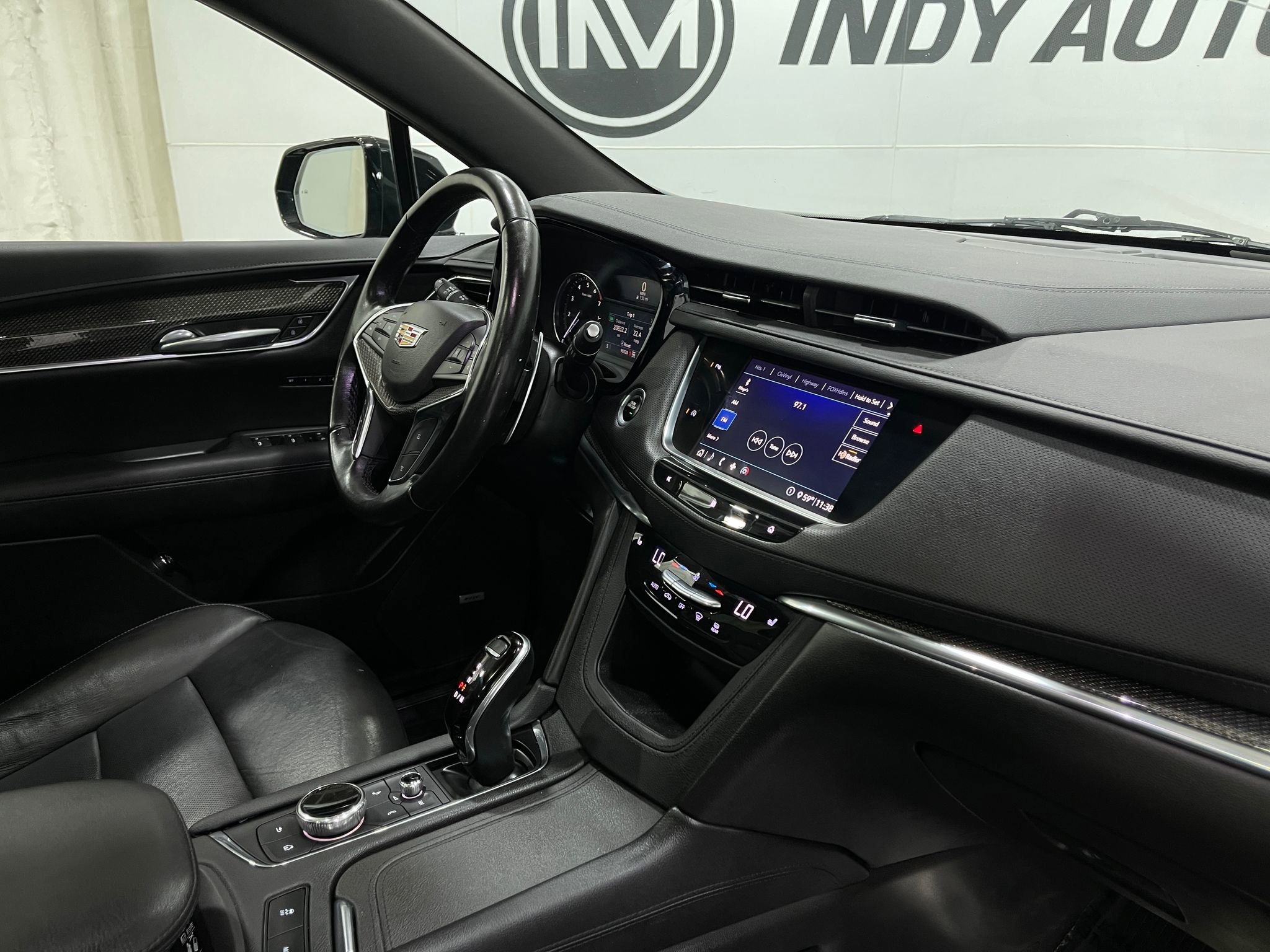Used 2020 Cadillac XT5 Sportv w/ LPO, Floor Liner Package image 20