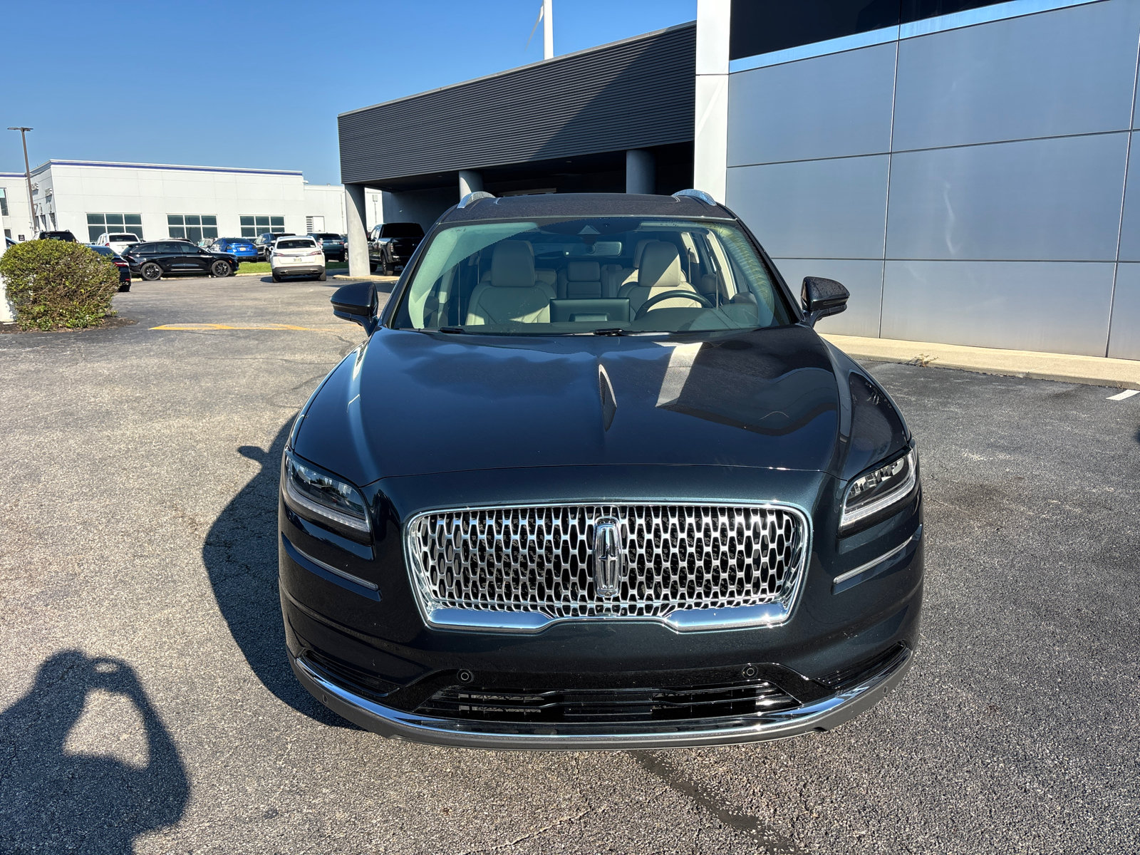 Certified 2023 Lincoln Nautilus Reserve w/ Equipment Group 201A AWD/4WD image 2