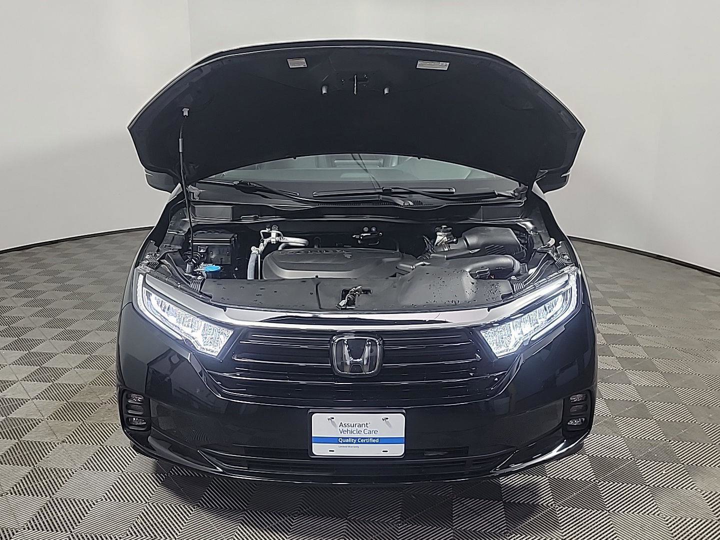 Certified 2024 Honda Odyssey EX-L image 14
