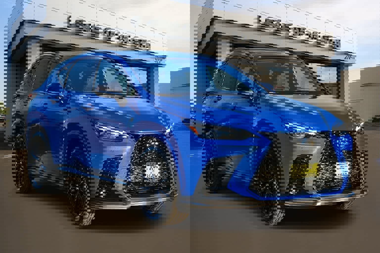 New 2026 Lexus NX 450h+ F Sport image 3