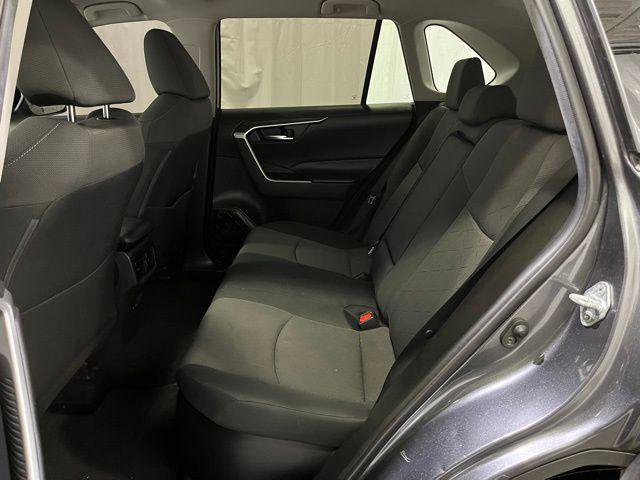 Certified 2021 Toyota RAV4 XLE w/ Carpet Mat Package (TMS) AWD/4WD image 11
