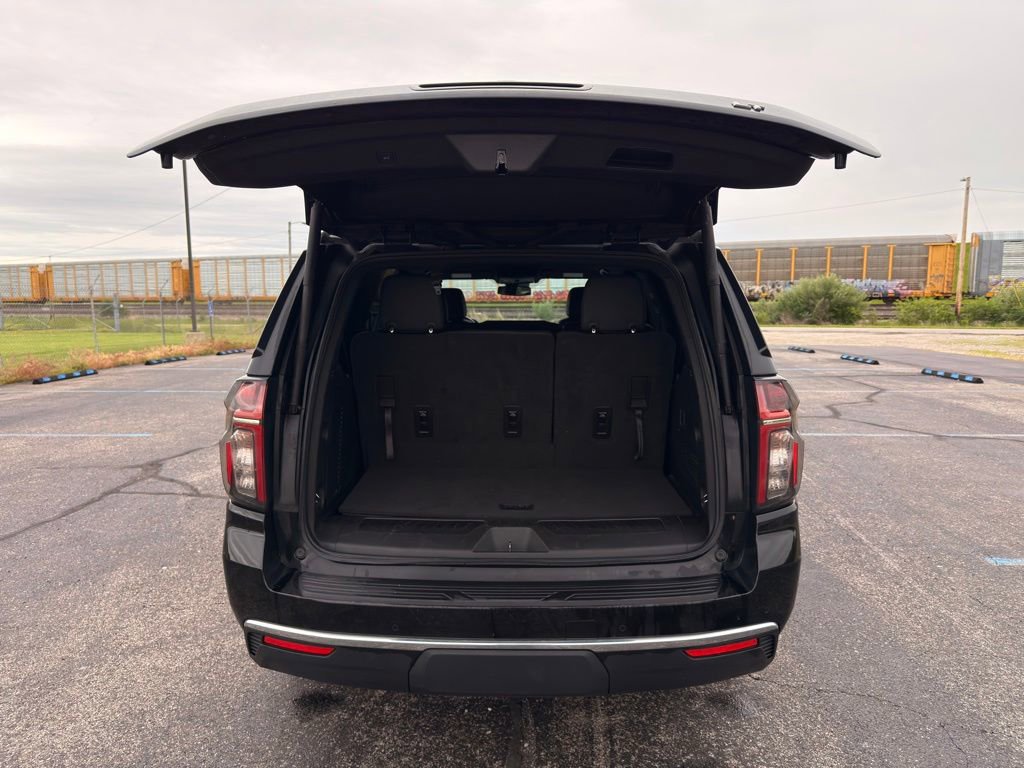 Used 2024 Chevrolet Tahoe LT AWD/4WD image 19