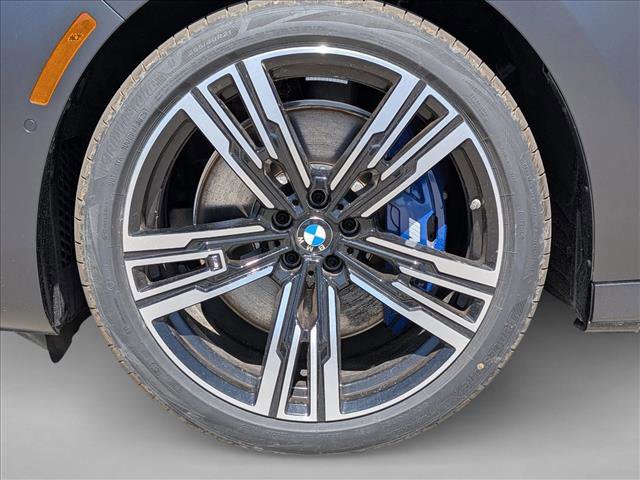 New 2026 BMW 740i image 11