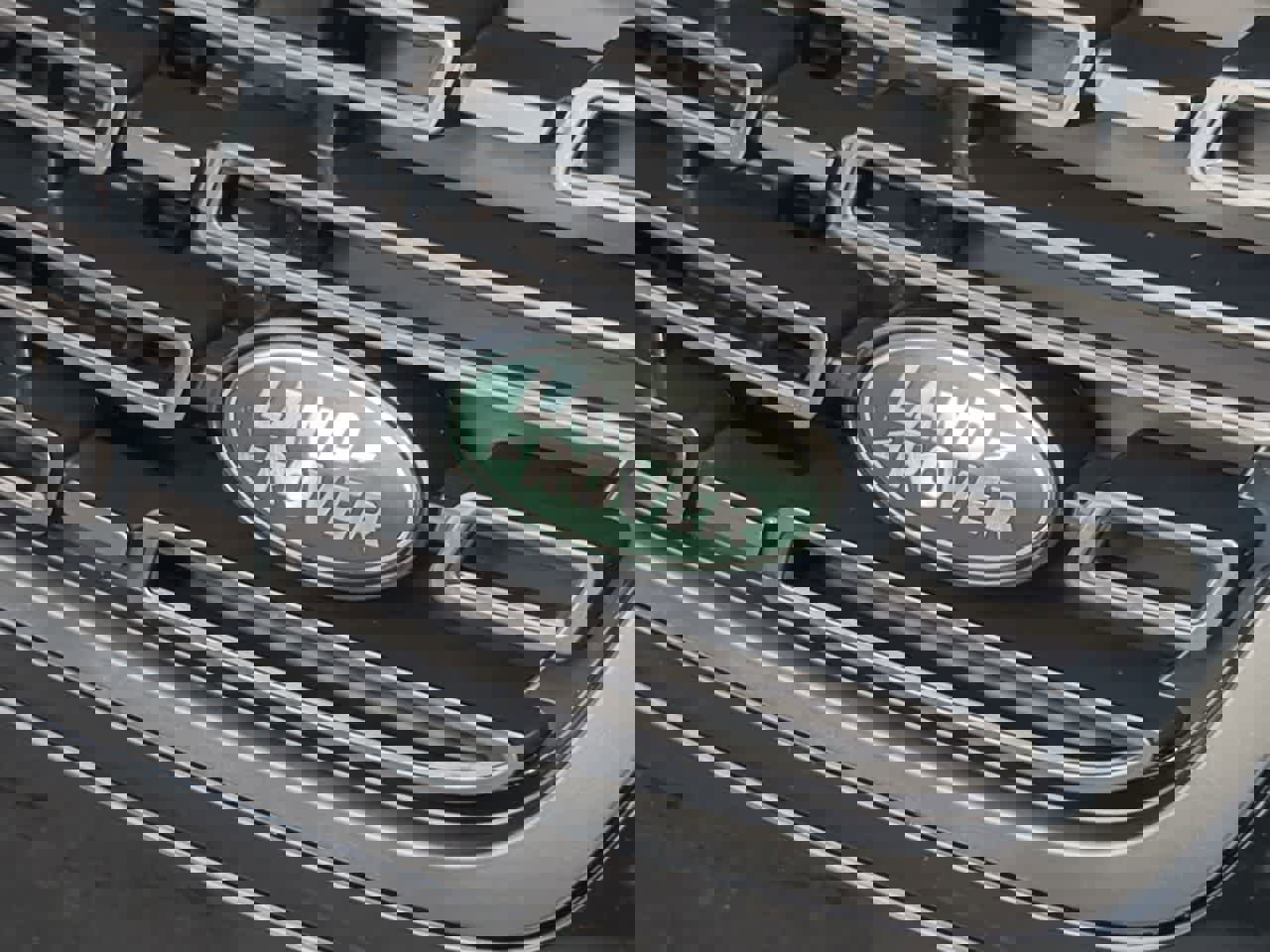 Certified 2026 Land Rover Range Rover Velar Dynamic SE image 12