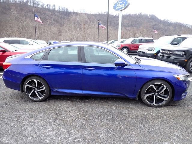 Used 2018 Honda Accord Sport image 6