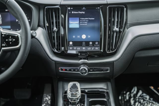 Certified 2024 Volvo XC60 T8 Ultimate w/ Protection Package Premier AWD/4WD image 21