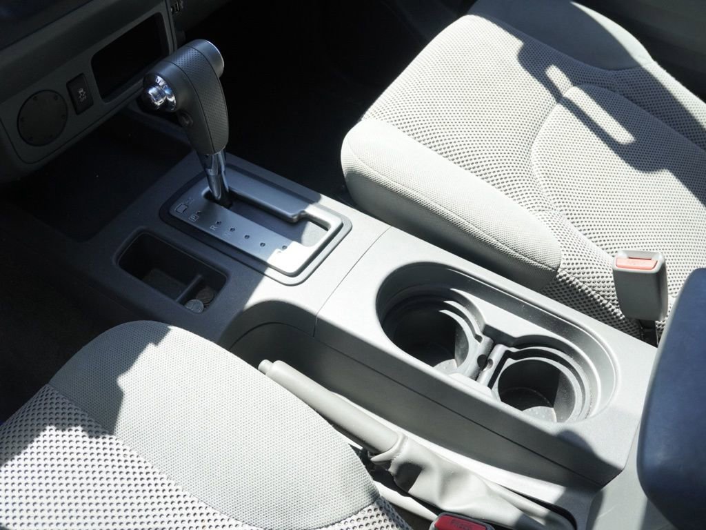 Used 2017 Nissan Frontier SV image 15