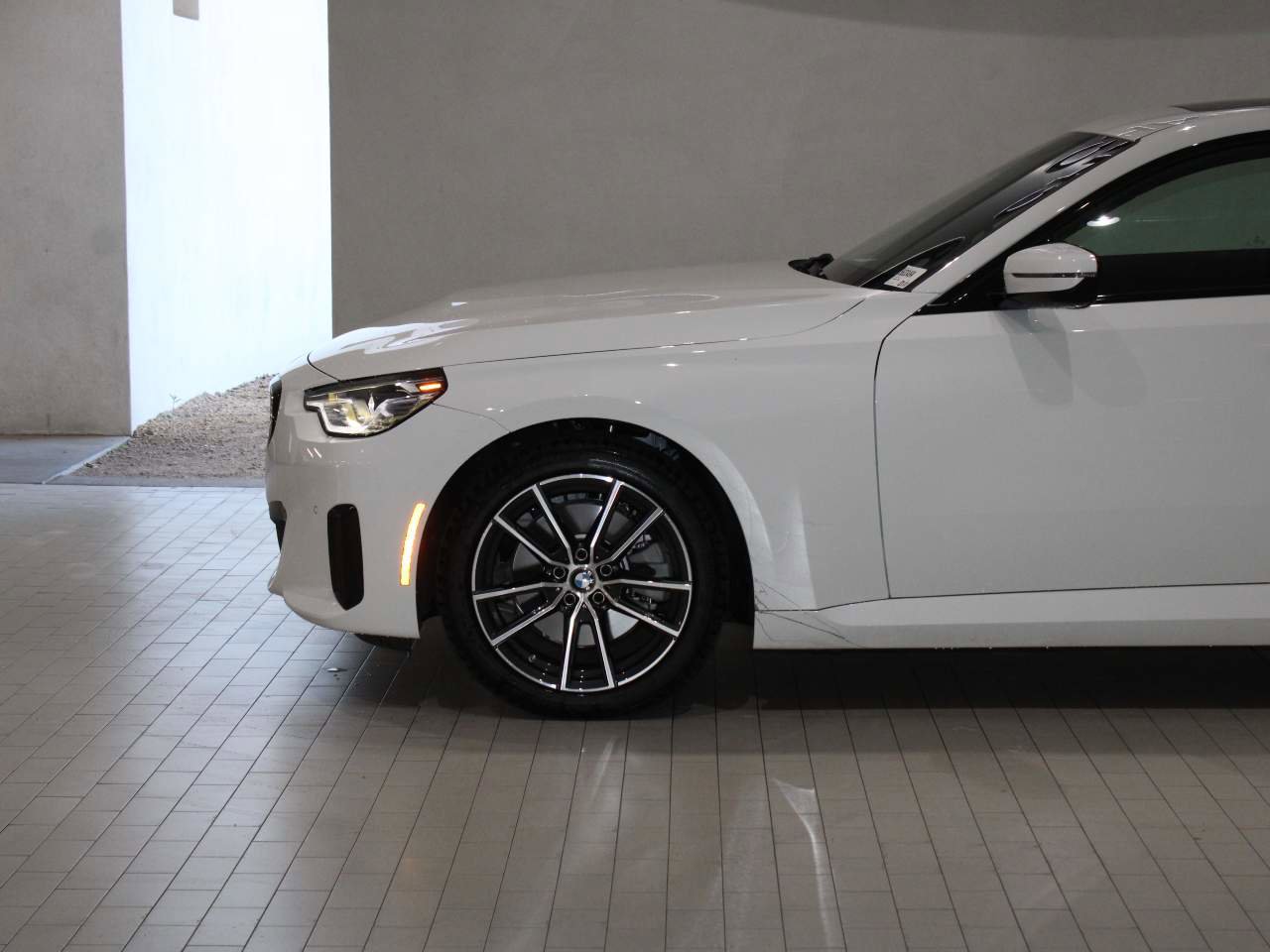 Used 2023 BMW 230i xDrive Coupe w/ Premium Package image 4