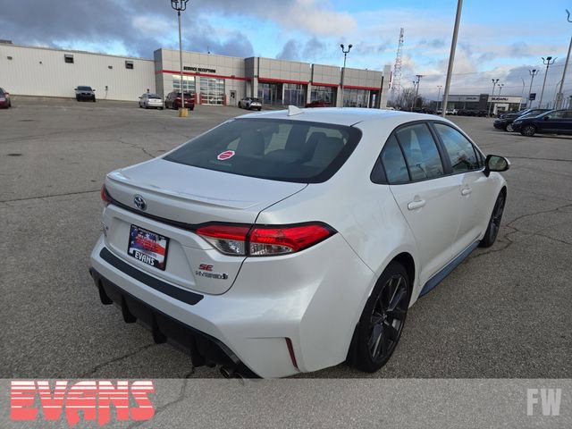 Used 2023 Toyota Corolla SE w/ SE Package image 30