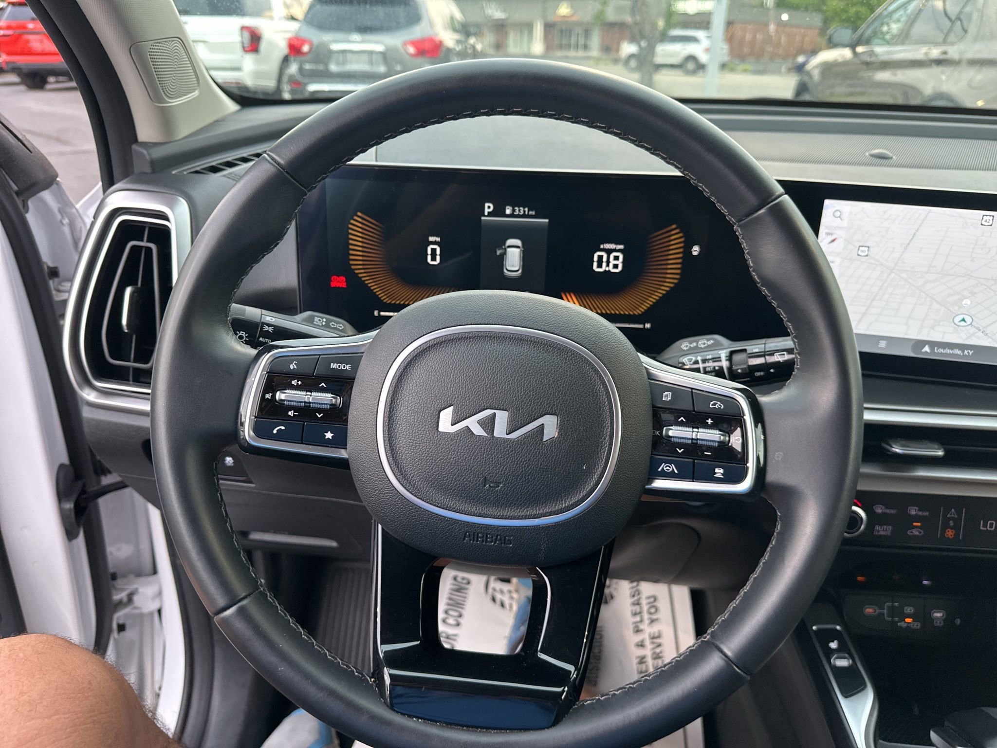 Used 2024 Kia Sorento S image 40