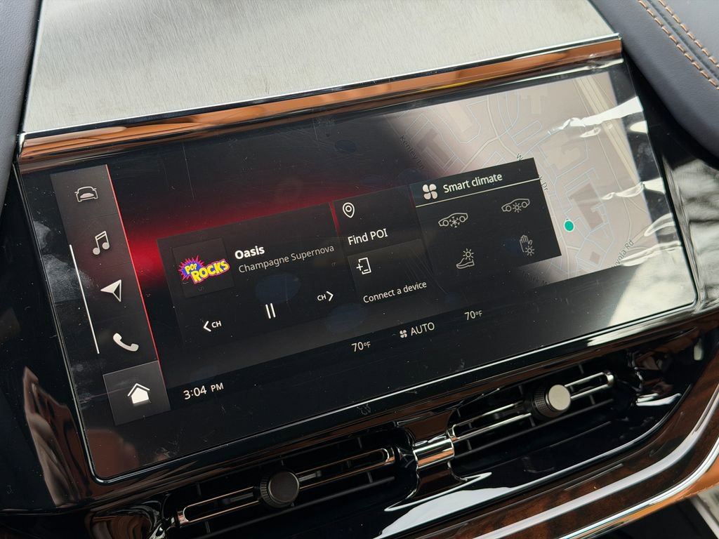 New 2026 Aston Martin DBX 707 image 34