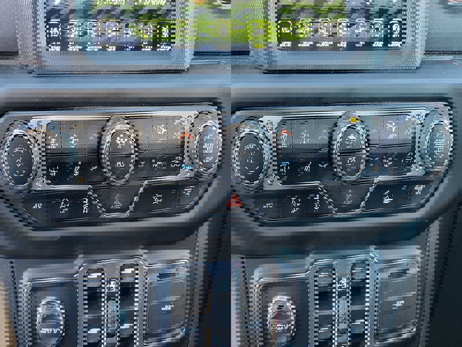 Used 2022 Jeep Gladiator Mojave w/ LED Lighting Group image 21