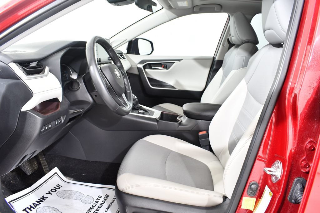 Used 2022 Toyota RAV4 Limited w/ Limited Grade Weather Package AWD/4WD image 6