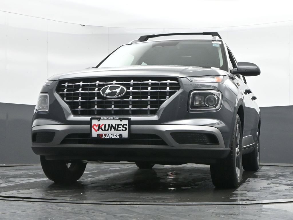 New 2026 Hyundai Venue SEL FWD image 46