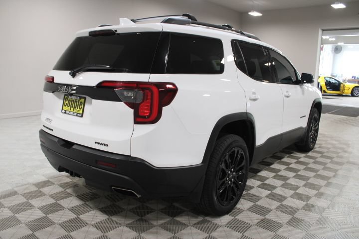 Used 2023 GMC Acadia SLE w/ Elevation Edition AWD/4WD image 11