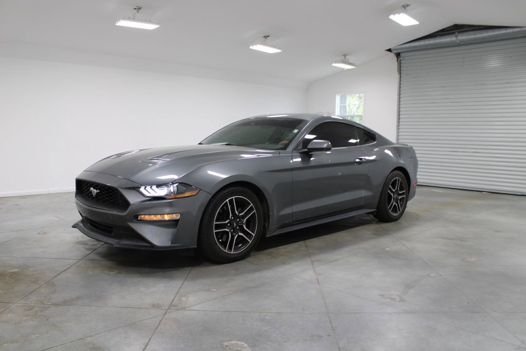 Used 2023 Ford Mustang Premium image 4