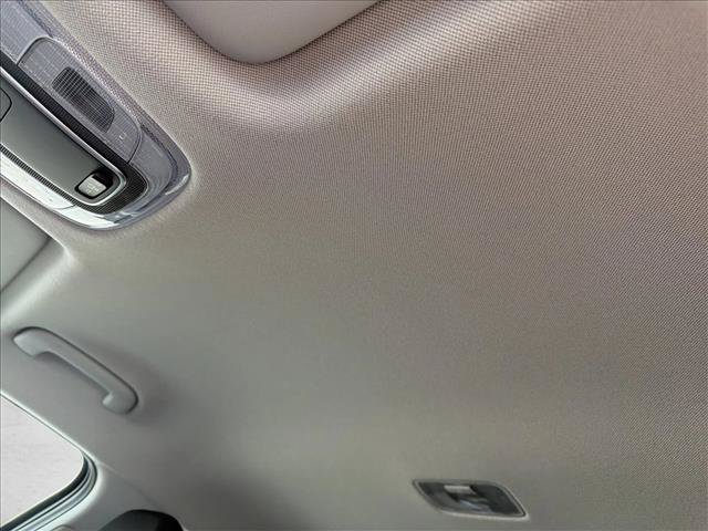 New 2026 Hyundai Elantra SE FWD image 19