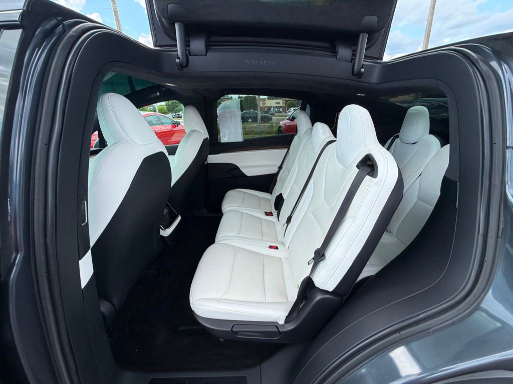 Used 2022 Tesla Model X AWD/4WD image 24